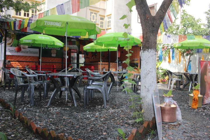 Travellers Dorm Bed & Breakfast Catmandu Exterior foto